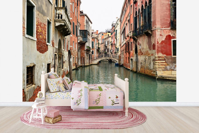PHOTOWALL / Bricks and Water Alleys in Venice (e24199)