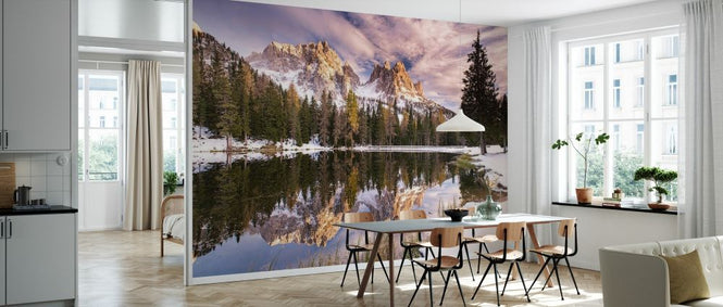 PHOTOWALL / Peak in the Water (e24299)