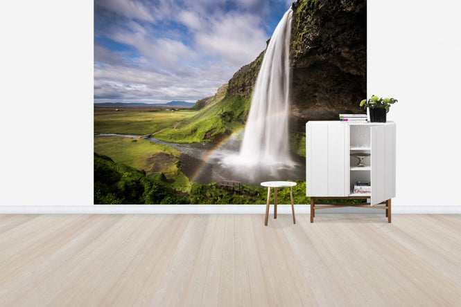 PHOTOWALL / Seljalandsfoss Waterfall with Rainbow (e40251)