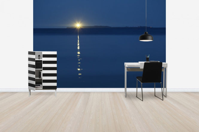 PHOTOWALL / Distant Lighthouse (e40456)