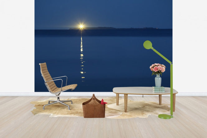 PHOTOWALL / Distant Lighthouse (e40456)