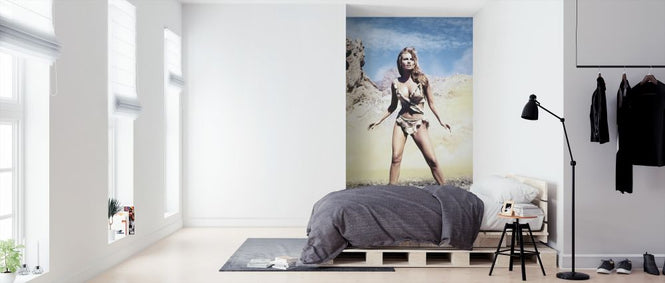 PHOTOWALL / Raquel Welch in One Million Years B. C. (e314775)