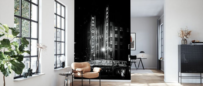PHOTOWALL / Black Manhattan - The Radio City Music Hall (e328636)