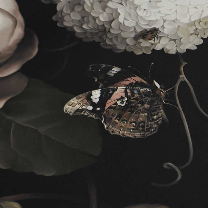 輸入壁紙 Ellie Cashman / Dark Floral Ⅱ Wallpaper / Black Saturated